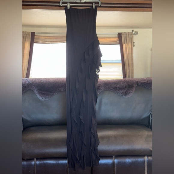 Black Strapless Evening Dress - Picture 3 of 7